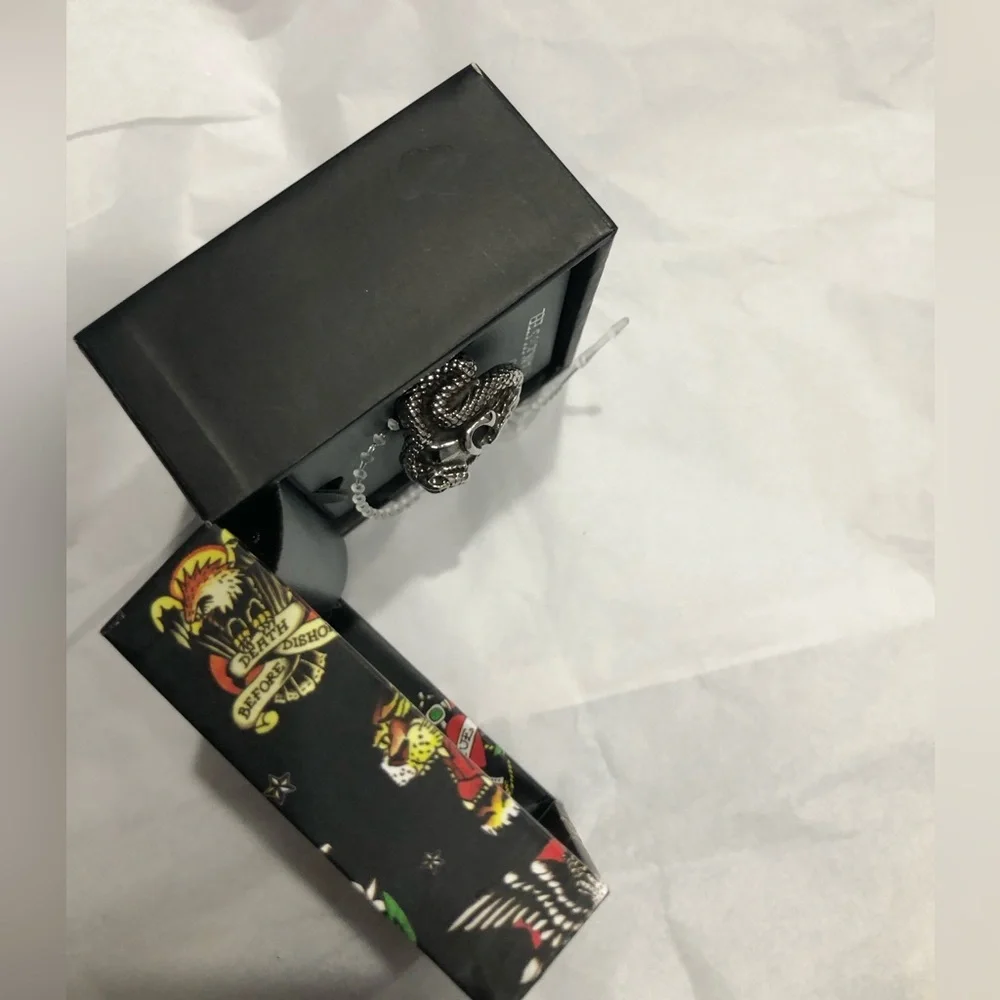 Ed Hardy ed hardy